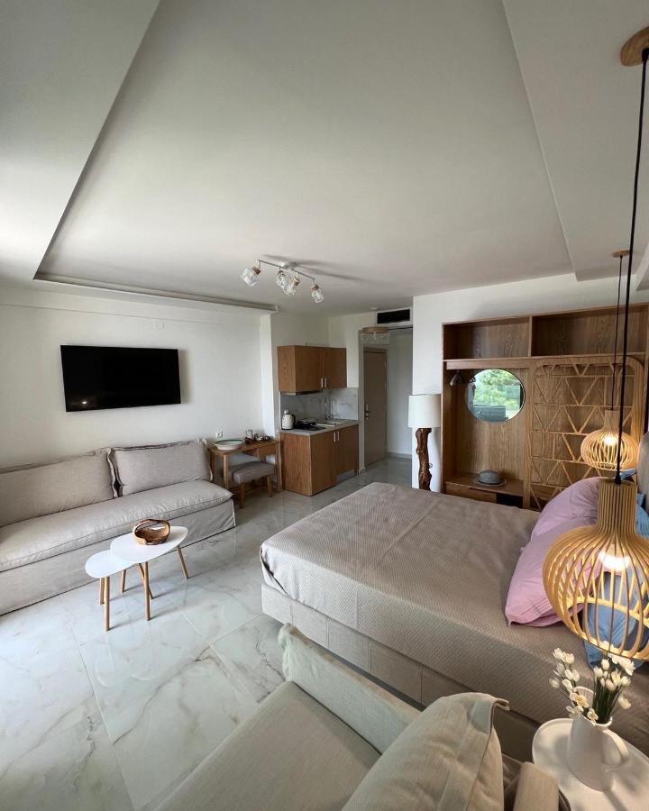 Wide Blue Luxury Boutique Suites 新马尔马拉斯 外观 照片